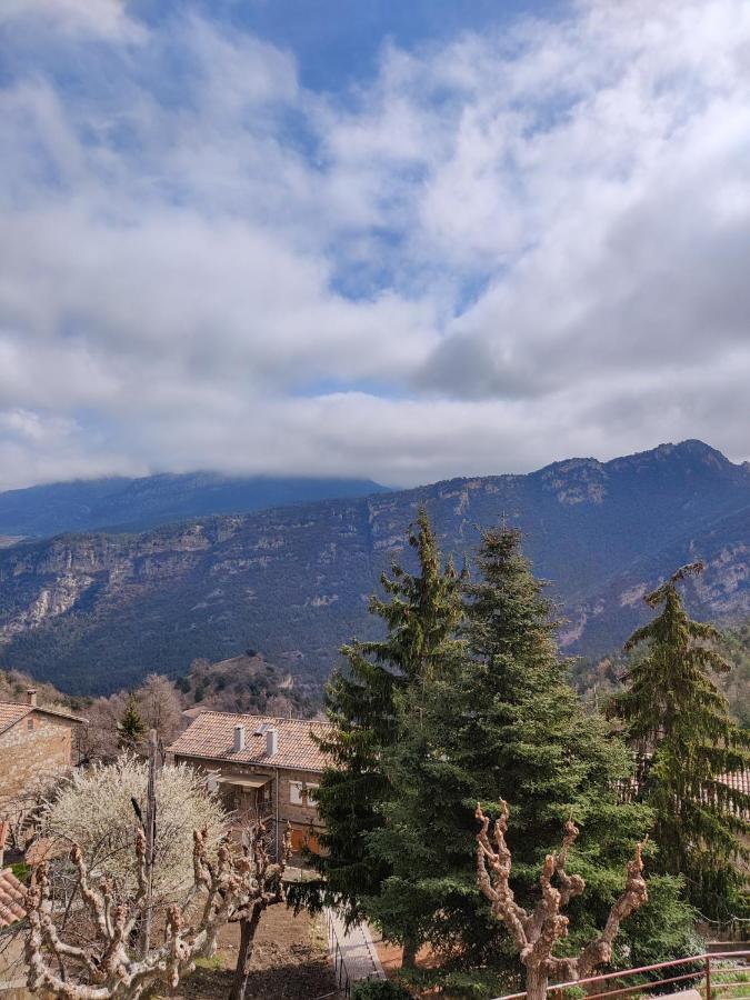 Acogedor Apartamento Entre Montanas Sant Corneli Zewnętrze zdjęcie