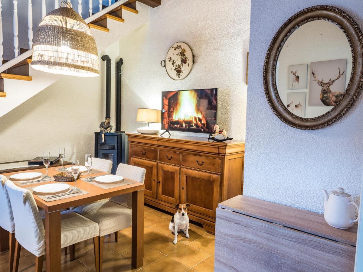 Acogedor Apartamento Entre Montanas Sant Corneli Zewnętrze zdjęcie
