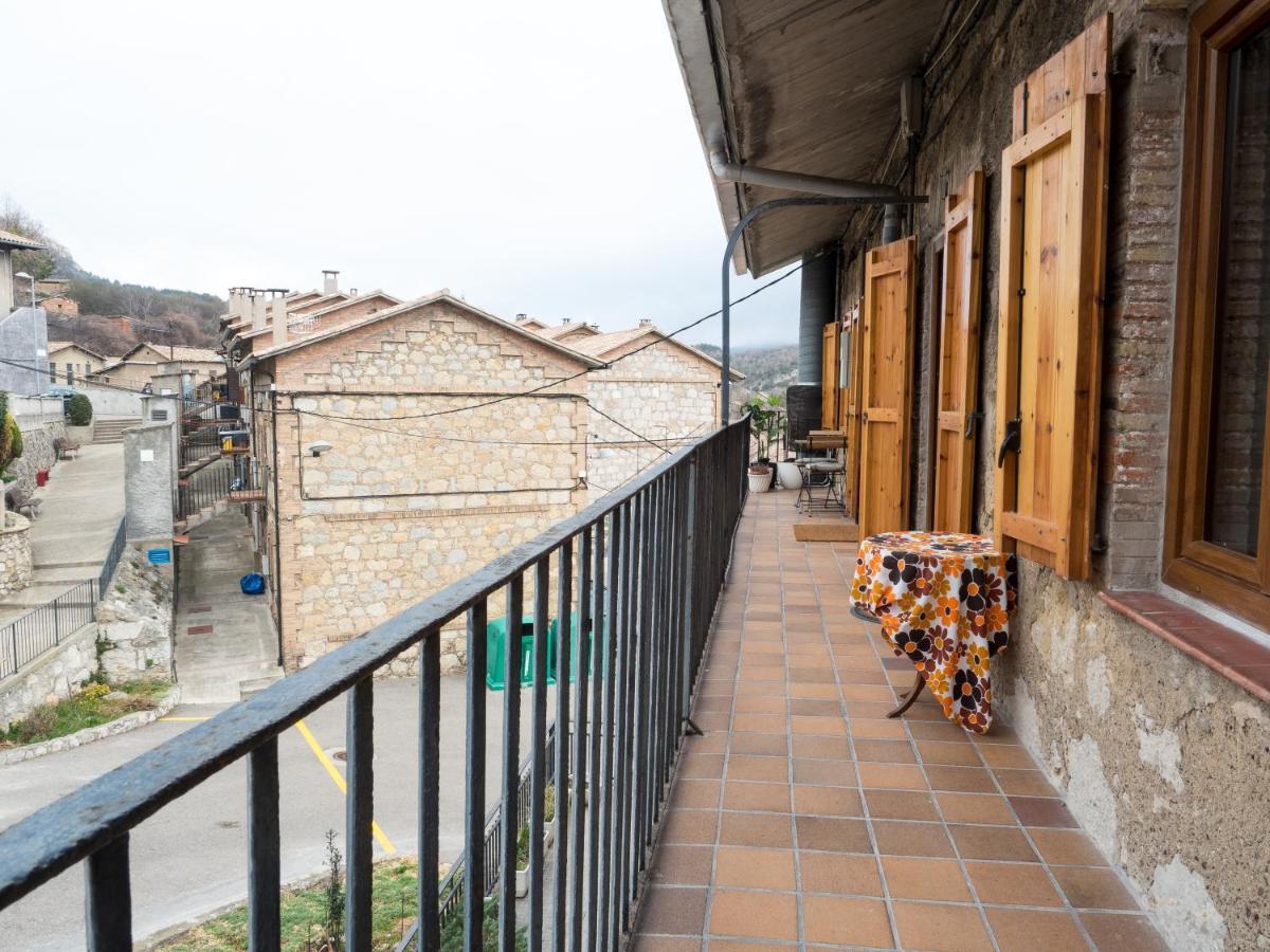 Acogedor Apartamento Entre Montanas Sant Corneli Zewnętrze zdjęcie